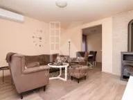 Prodaja, kuća, 130m², Momišići, Podgorica - image 1