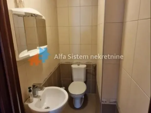 Izdavanje, četvorosoban stan, 126m², Kalenić Pijaca, Vračar Sve Podlokacije - image 16