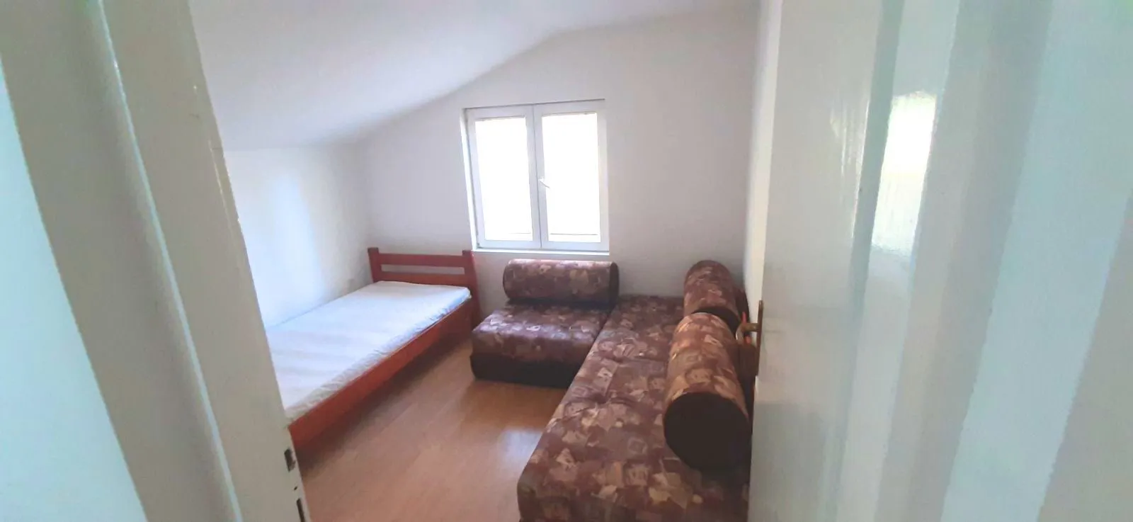 Prodaja, trosoban stan, 85m², Herceg Novi, Crna Gora