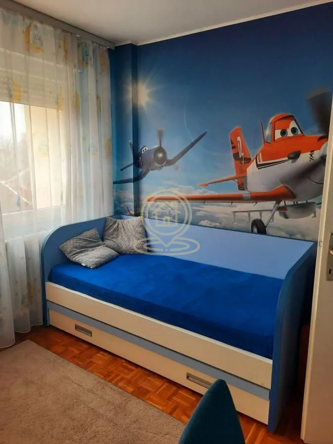 Izdavanje, dvosoban stan, 63m², Bulevar Oslobodjenja, Novi Sad Sve Podlokacije
