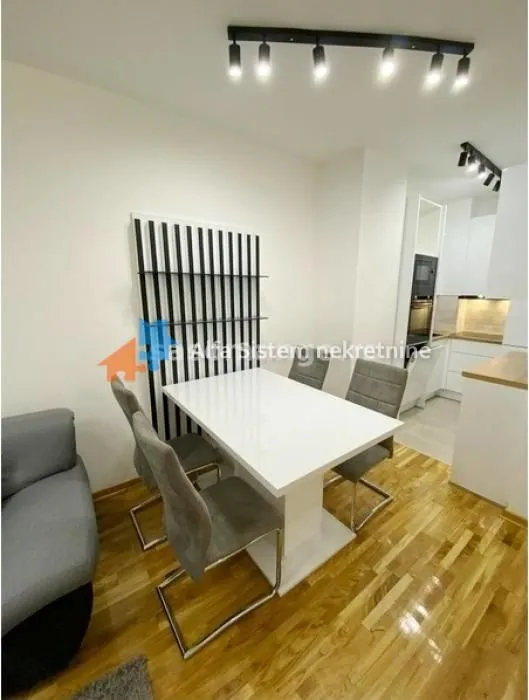 Rent, two bedroom apartment, 52m², Bogoslovija, Palilula Sve Podlokacije