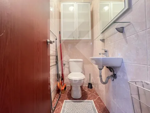 Rent, two bedroom apartment, 62m², Blok 9, Podgorica - image 13