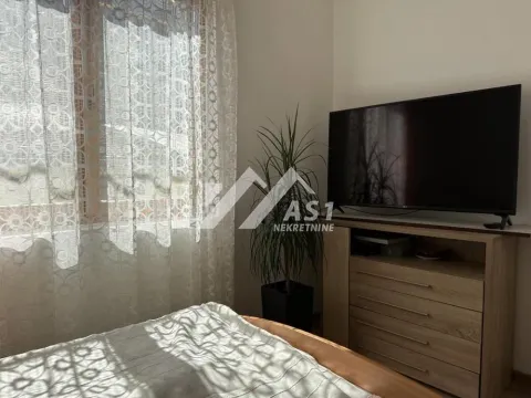 Izdavanje, dvosoban stan, 45m², Salajka, Novi Sad Sve Podlokacije - image 6