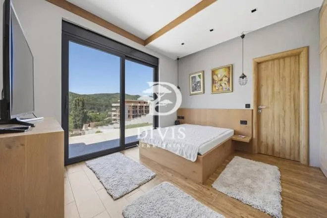 Prodaja, kuća, 421m², Banja Vrdnik, Irig
