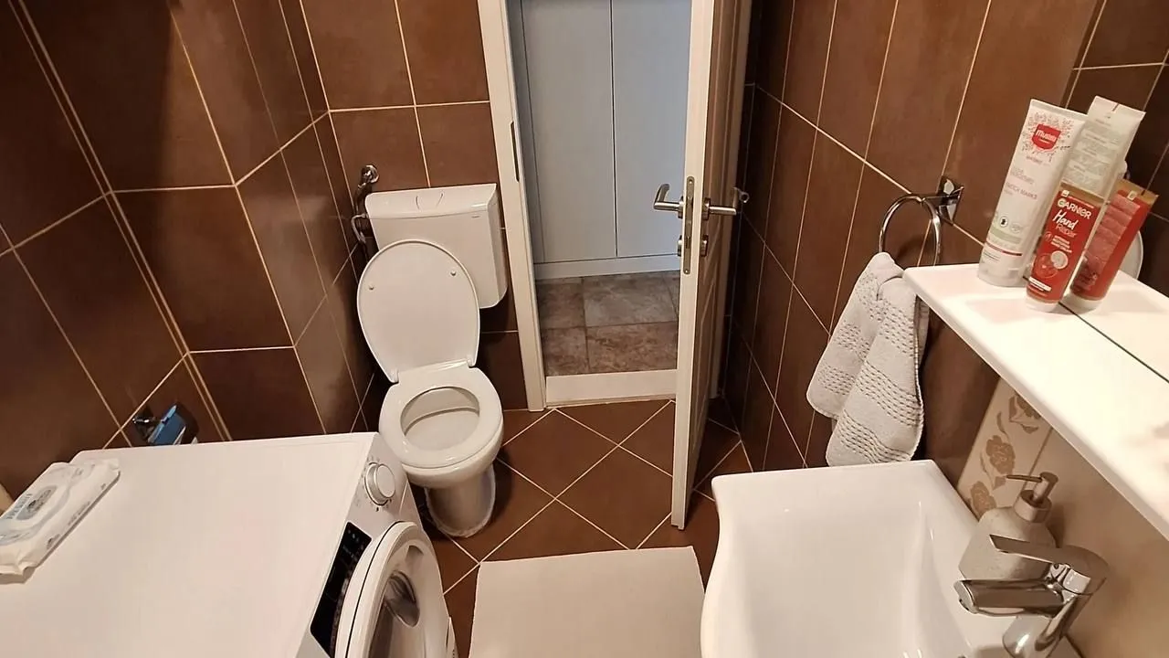 Prodaja, dvosoban stan, 58m², Bečići, Budva