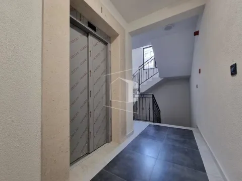 Rent, one bedroom apartment, 49m², Ljubović, Podgorica - image 13