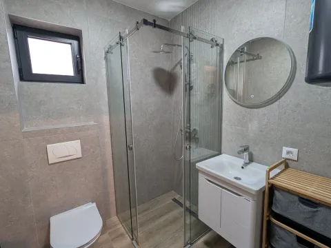 Rent, three bedroom apartment, 58m², Bečići, Budva - image 19