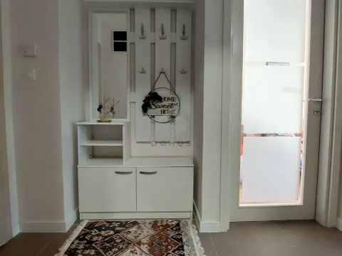 Izdavanje, jednosoban stan, 39m², Pobrežje, Podgorica - image 9