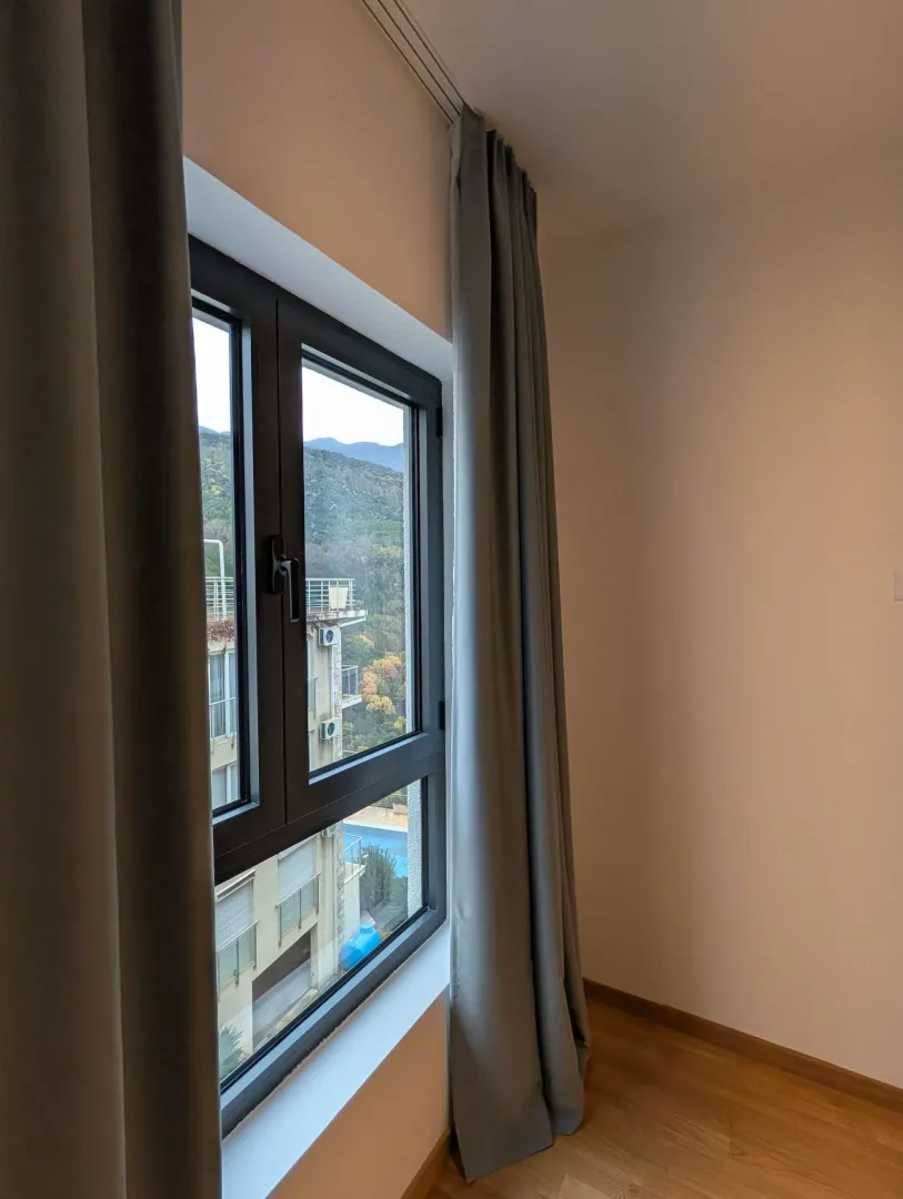 Rent, three bedroom apartment, 58m², Bečići, Budva