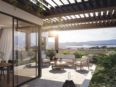 Prodaja, trosoban stan, 113m², Tivat, Crna Gora - image 2