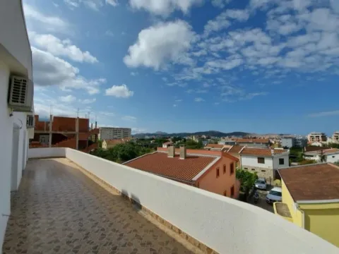 Izdavanje, dvosoban stan, 100m², Ilino, Bar - image 11