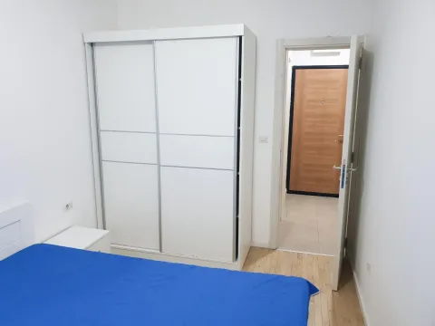 Izdavanje, jednosoban stan, 45m², Blok 9, Podgorica - image 5