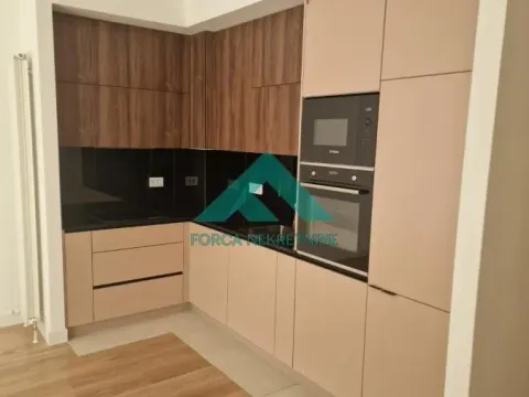 Izdavanje, trosoban stan, 75m², Savski Venac, Beograd - image 4