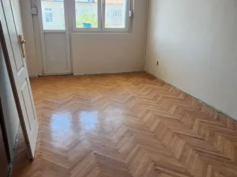 Prodaja, dvosoban stan, 89m², Centar, Podgorica - image 4