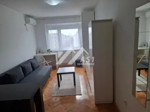Izdavanje, stan, 21m², Podbara, Novi Sad Sve Podlokacije - image 2
