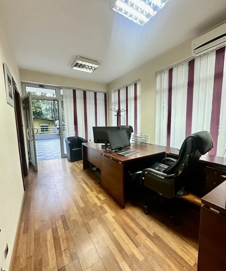 Rent, office space, 65m², Pobrežje, Podgorica