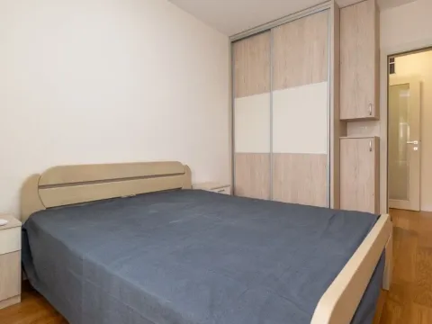 Rent, two bedroom apartment, 69m², Central Point, Podgorica - image 9