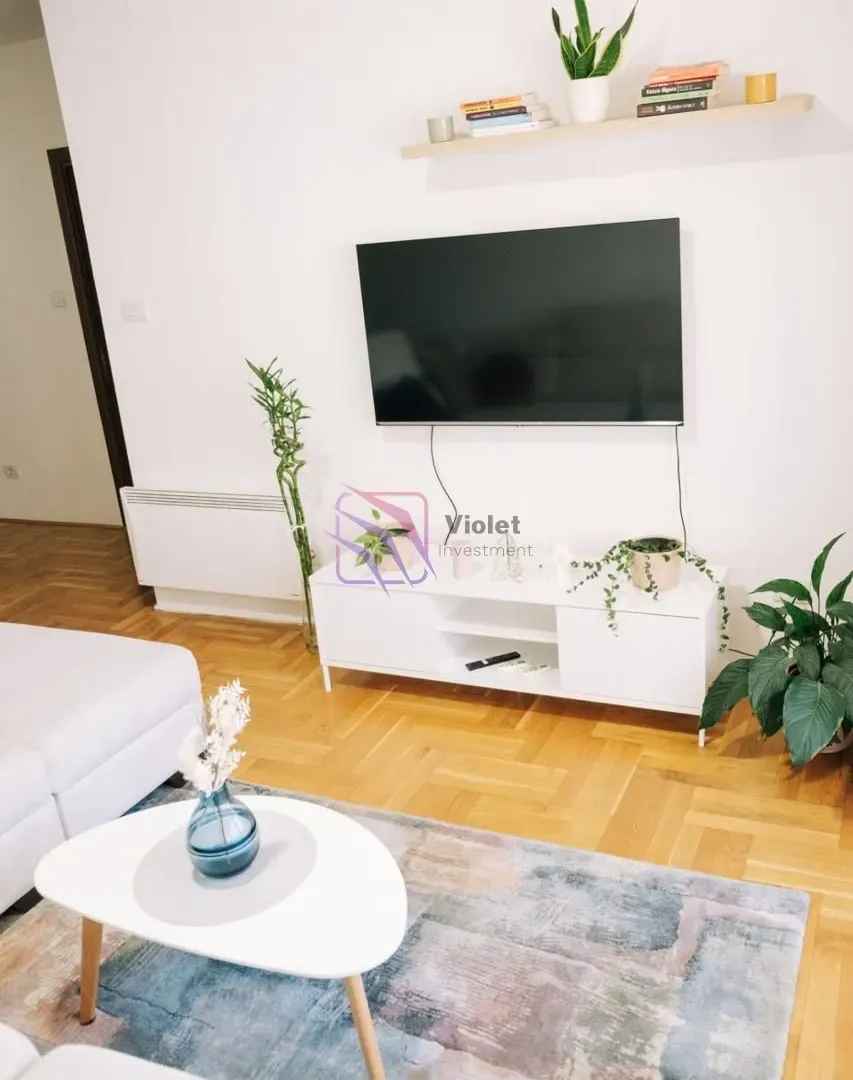 Rent, two bedroom apartment, 56m², City Kvart, Podgorica