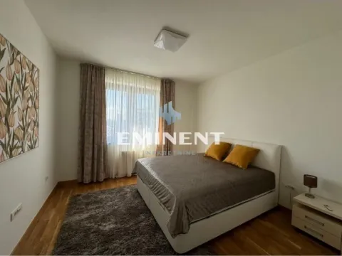 Rent, four bedroom apartment, 114m², Savski Venac, Beograd - image 9