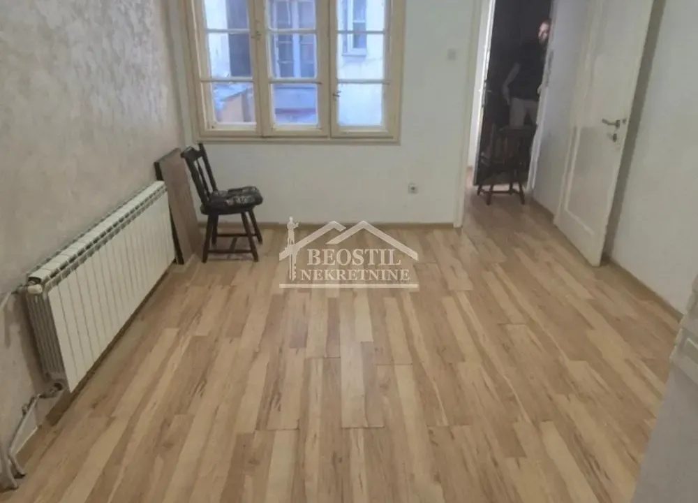 Prodaja, stan, 22m², Obilićev Venac, Beograd