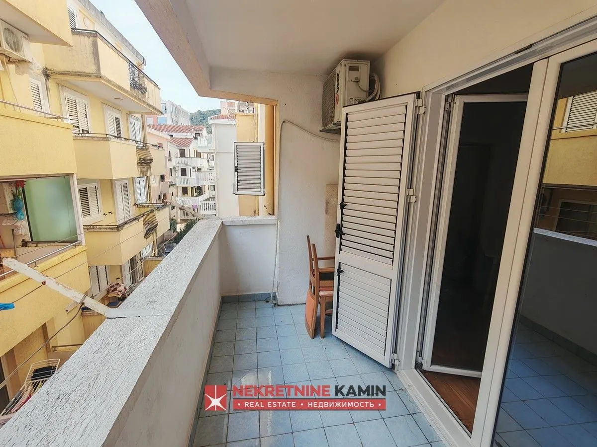 Prodaja, dvosoban stan, 55m², Mainski Put, Budva