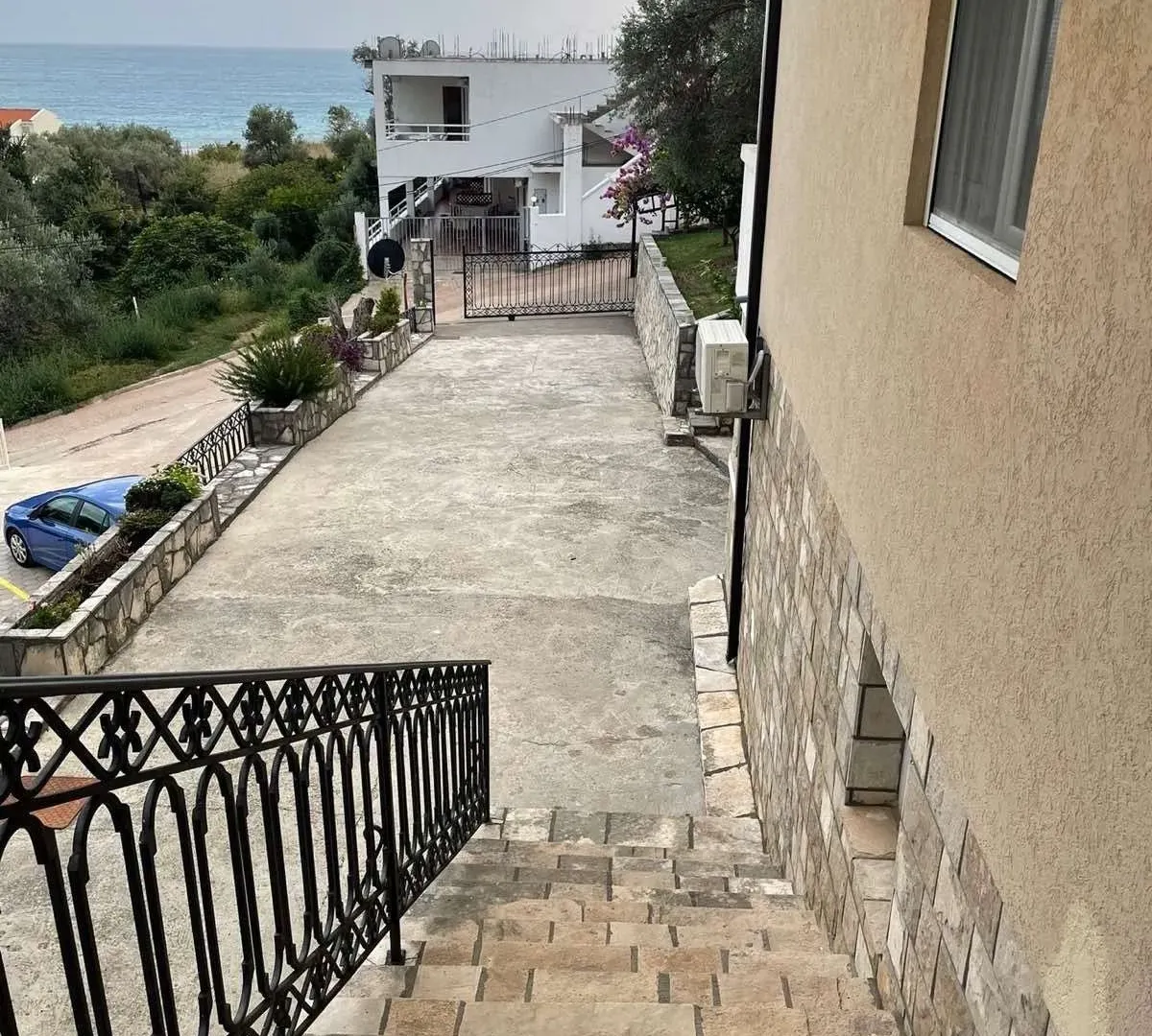 Prodaja, ugostiteljski objekat, 621m², Buljarica, Budva