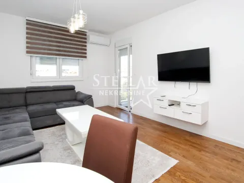 Rent, one bedroom apartment, 45m², Stari Aerodrom, Podgorica - image 3
