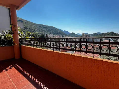 Prodaja, dvosoban stan, 102m², Petrovac, Budva - image 2