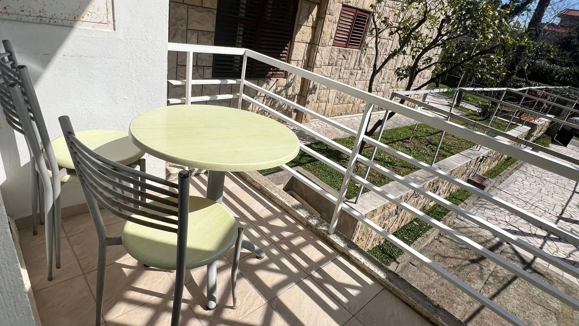 Rent, apartment, 26m², Sutomore, Bar