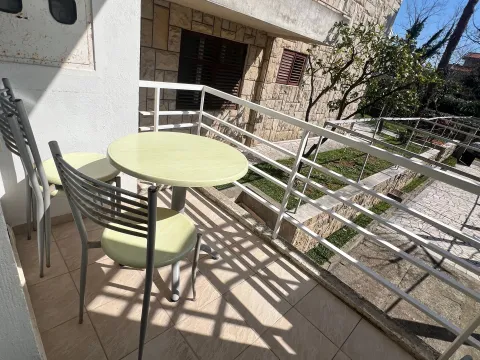 Rent, apartment, 26m², Sutomore, Bar - image 7