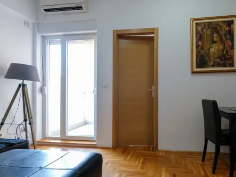 Izdavanje, jednosoban stan, 40m², Ljubović, Podgorica - image 6