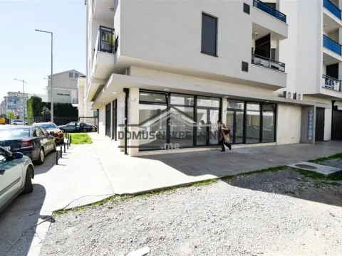 Rent, office space, 180m², Dalmatinska ulica, Podgorica - image 12