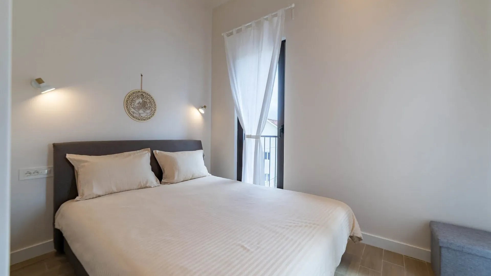 Prodaja, trosoban stan, 94m², Dumidran, Tivat