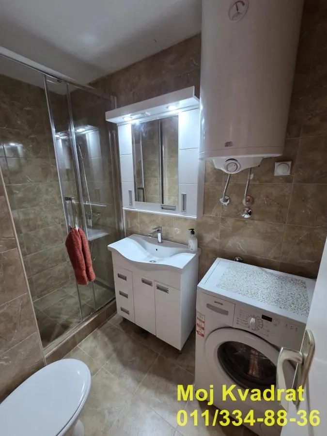 Prodaja, garsonjera, 33m², Novi Beograd Blok 45, Novi Beograd Sve Podlokacije