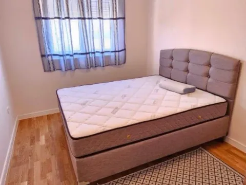 Izdavanje, jednosoban stan, 45m², Pobrežje, Podgorica - image 6