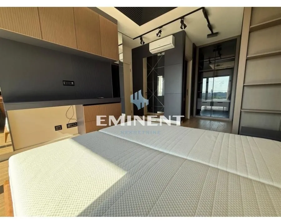 Rent, three bedroom apartment, 112m², Savski Venac, Beograd
