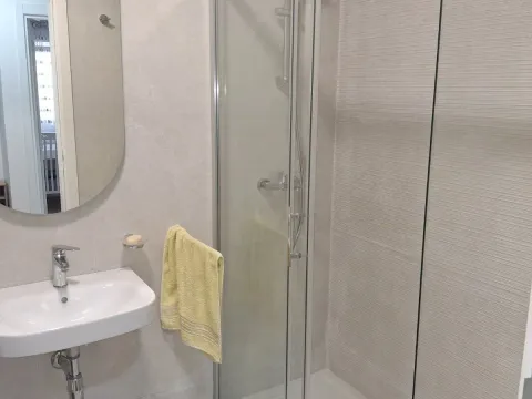 Rent, one bedroom apartment, 45m², Pobrežje, Podgorica - image 8