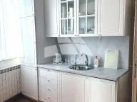 Izdavanje, trosoban stan, 122m², Voždovac Sve Podlokacije, Beograd - image 5