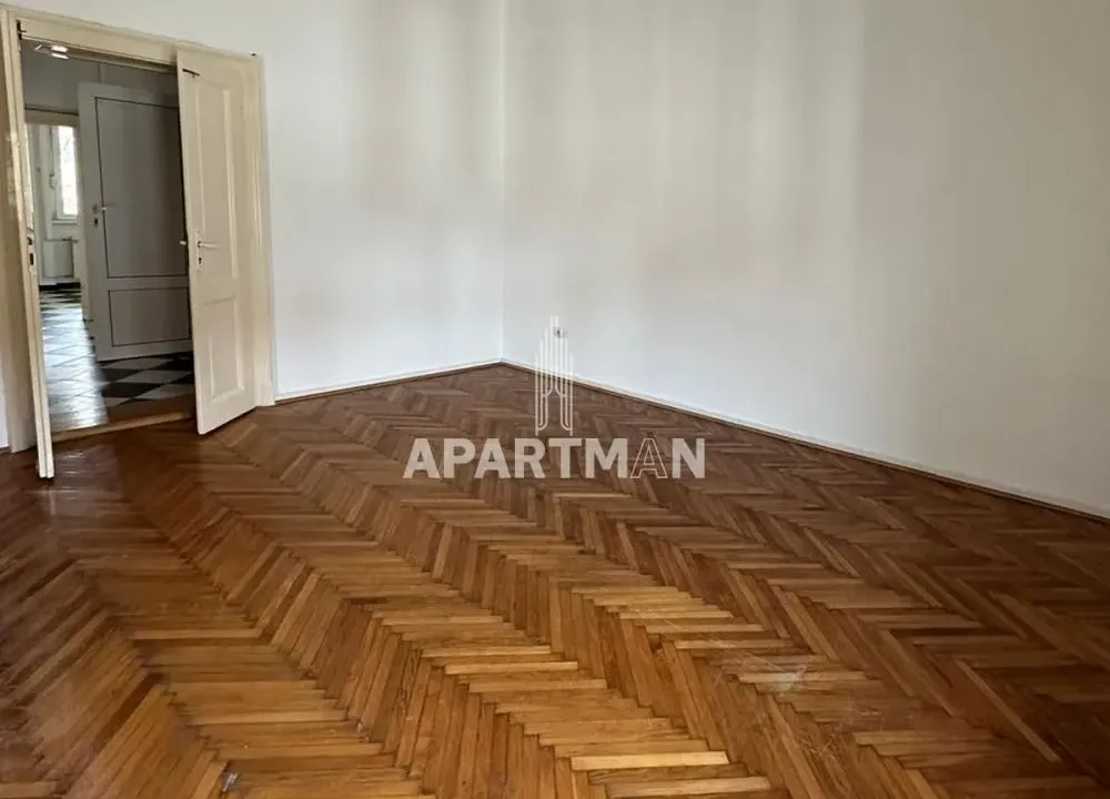 Prodaja, stan, 90m², Obilićev Venac, Beograd