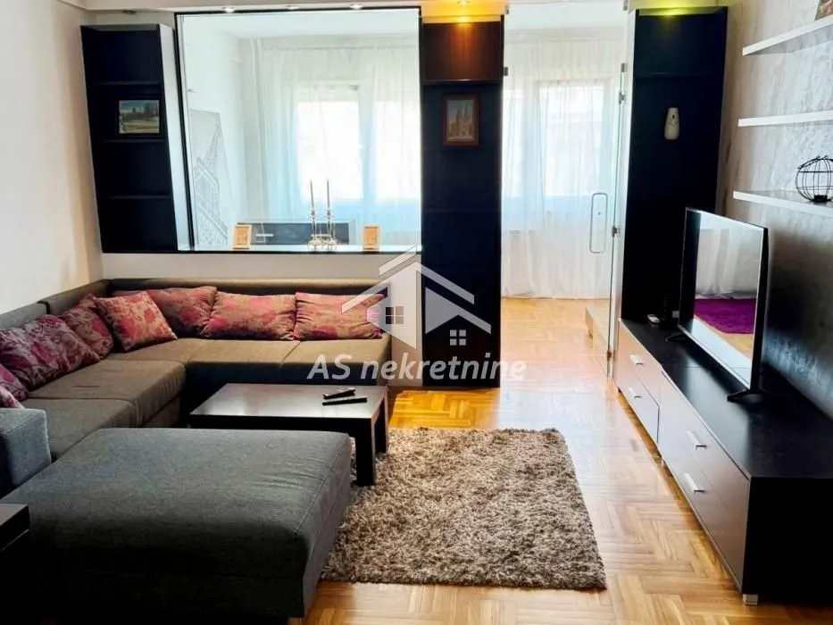 Rent, three bedroom apartment, 87m², Novi Beograd Blok 63, Novi Beograd Sve Podlokacije