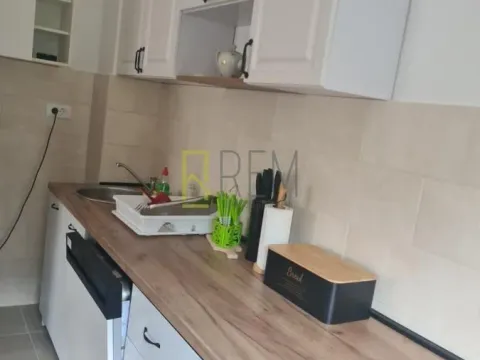 Sale, two bedroom apartment, 75m², Cetinje, Crna Gora - image 3