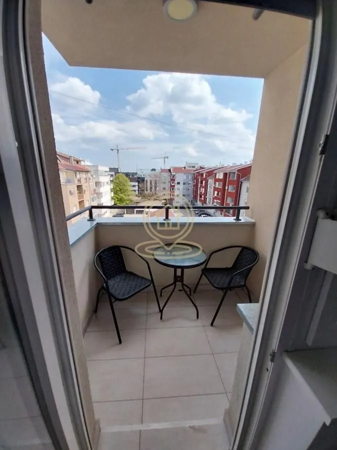 Izdavanje, četvorosoban stan, 70m², Podbara, Novi Sad Sve Podlokacije