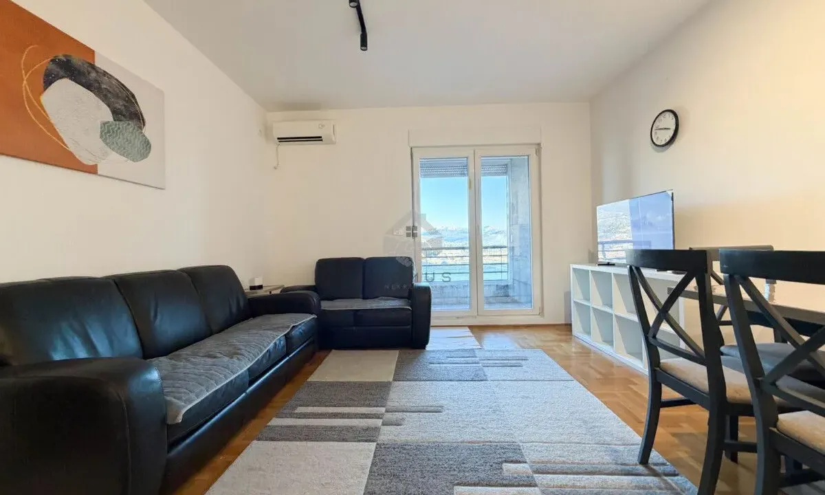 Izdavanje, dvosoban stan, 66m², Stari Aerodrom, Podgorica