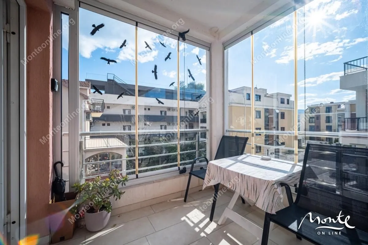 Prodaja, dvosoban stan, 55m², Donja Lastva, Tivat