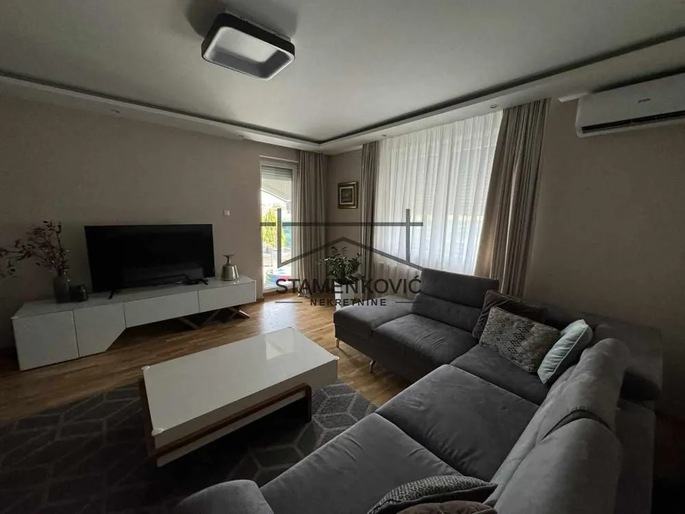 Prodaja, jednosoban stan, 67m², Veternik, Novi Sad Sve Podlokacije