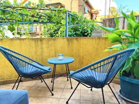 Sale, two bedroom apartment, 72m², Centar, Budva - image 9