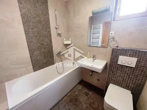 Rent, three bedroom apartment, 64m², Kalenić Pijaca, Vračar Sve Podlokacije - image 21