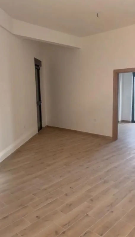 Sale, one bedroom apartment, 74m², Sutomore, Bar