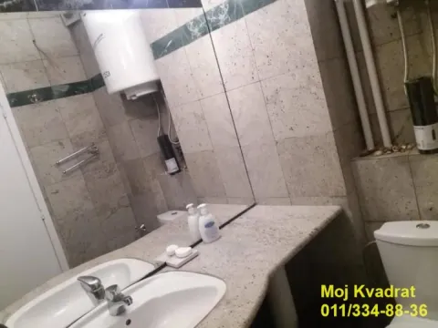 Izdavanje, četvorosoban stan, 94m², Savski Venac, Beograd - image 14