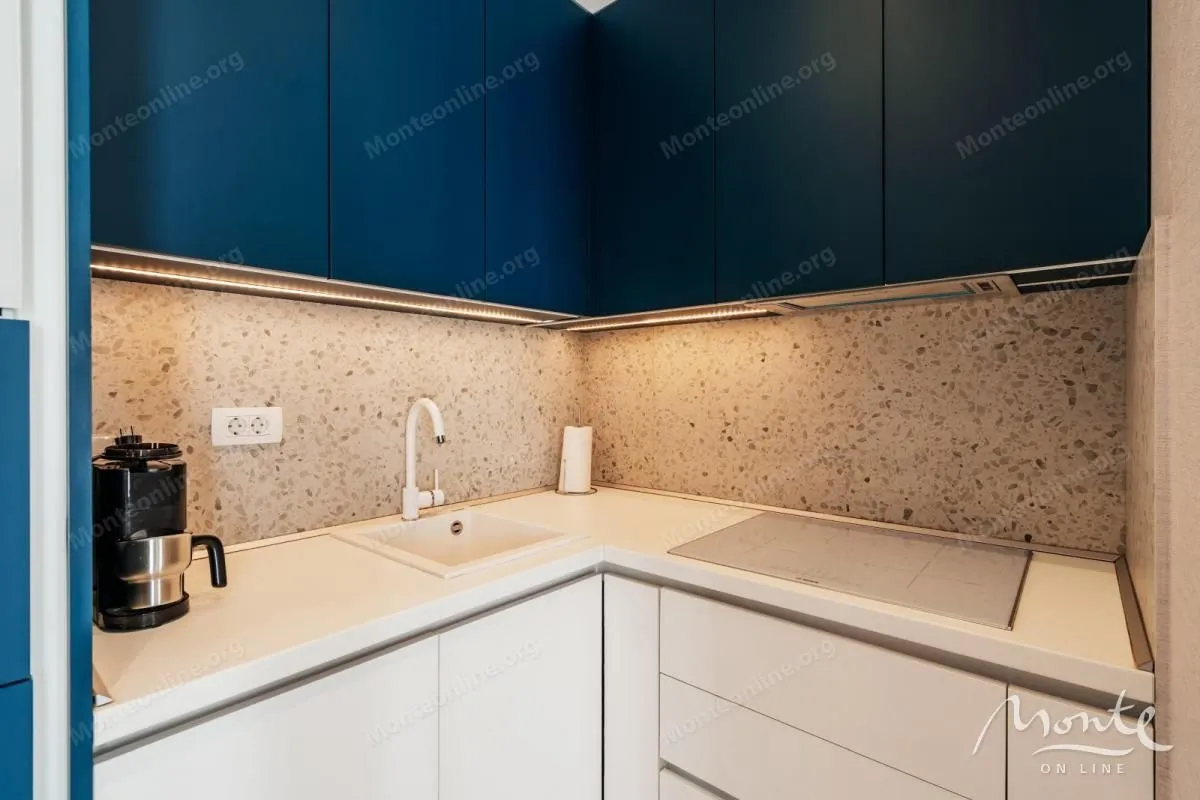 Prodaja, jednosoban stan, 45m², Tivat, Crna Gora